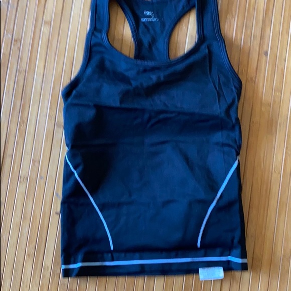 Calvin Klein Other - Calvin Klein workout top s